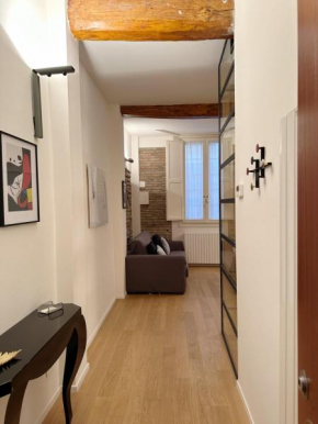 Koro's Apartments